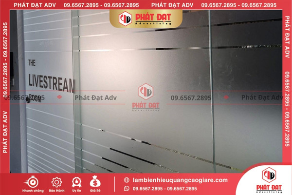 Cắt dán decal mờ có bong tróc theo thời gian không?