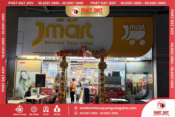 Gia công, sản xuất bảng hiệu bằng máy móc hiện đại